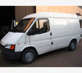 Ford Transit con Gancio Traino