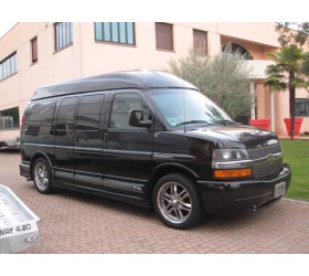 Chevrolet Chevy Van express Starcraft GT